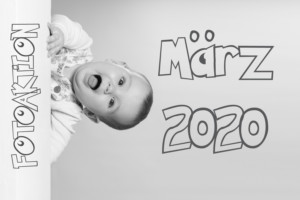 Kinderfoto in schwarz-weiß, Fotoaktion im März 2020